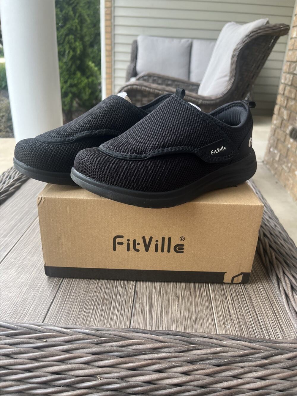 FitVille EasyTop Wings V2 Womens Size 7.5 Wide Shoes Black Comfort